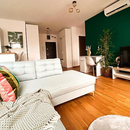 Appartamento Downtown C22 Bucarest Esterno foto