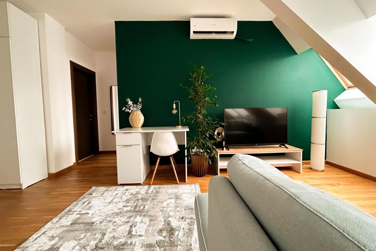 Appartamento Downtown C22 Bucarest Esterno foto
