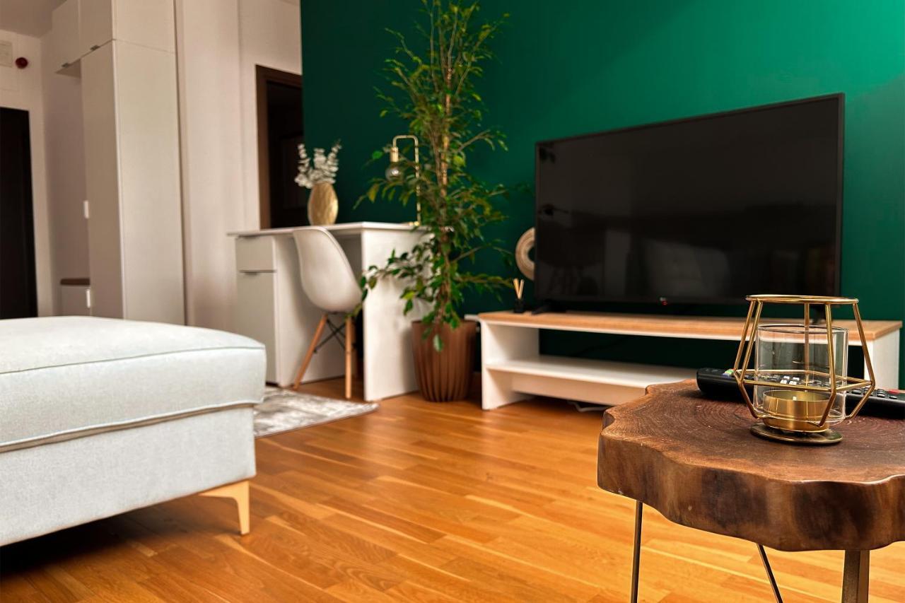 Appartamento Downtown C22 Bucarest Esterno foto